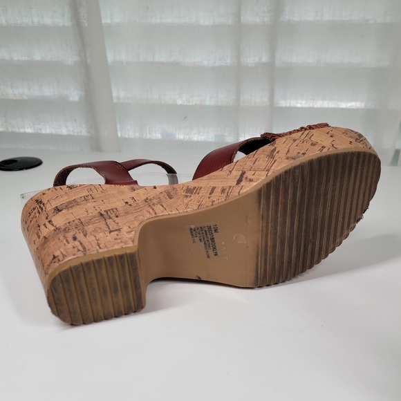 Maurices Brooklyn Brown Cork Wedge Heels Sandals Braided Faux Leather 10 M Shoes - Picture 13 of 14